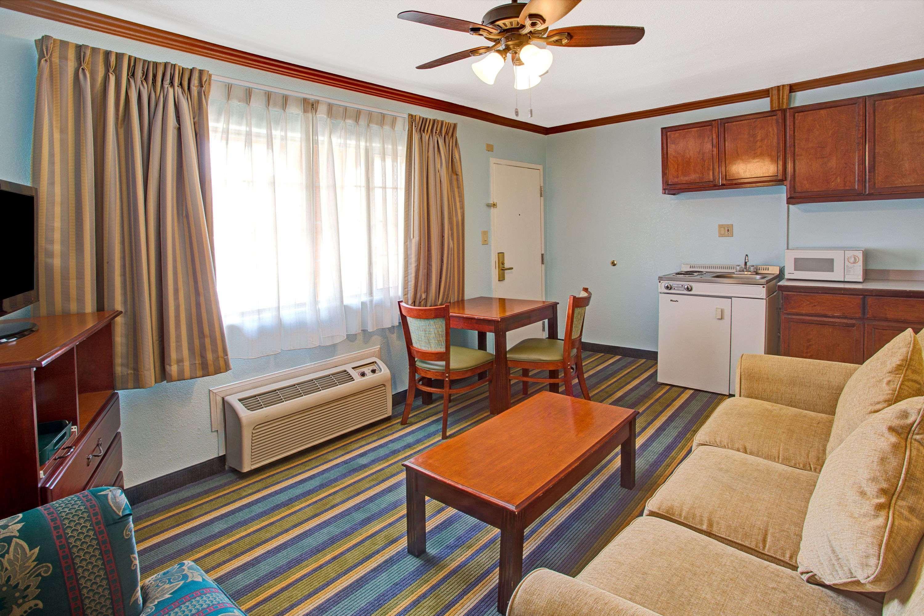 Travelodge By Wyndham Bishop Dış mekan fotoğraf
